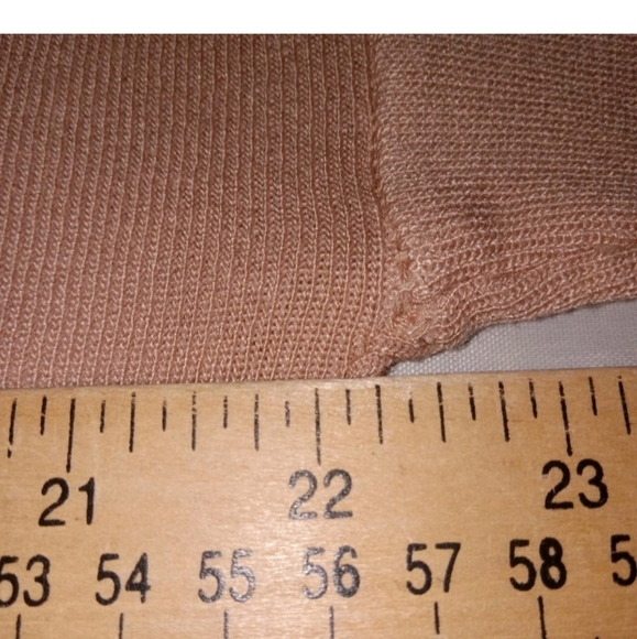 Womens Beige/Cream 2 Pc Matching Lightweight Sweater Set Medium - Picture 10 of 14